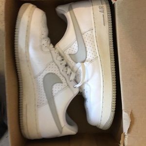 Men's Nike Shoes size 9